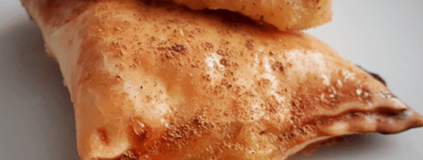 Hojaldre de crema de manzana y platano