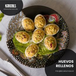 Huevos rellenos